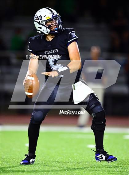 Thumbnail 3 in Yuma Catholic @ Willow Canyon photogallery.