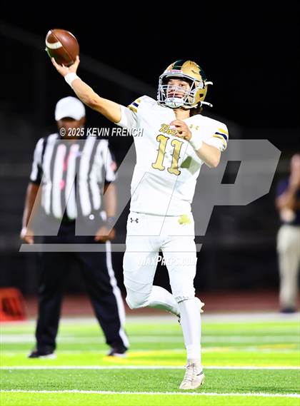 Thumbnail 2 in Yuma Catholic @ Willow Canyon photogallery.