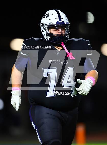 Thumbnail 2 in Yuma Catholic @ Willow Canyon photogallery.