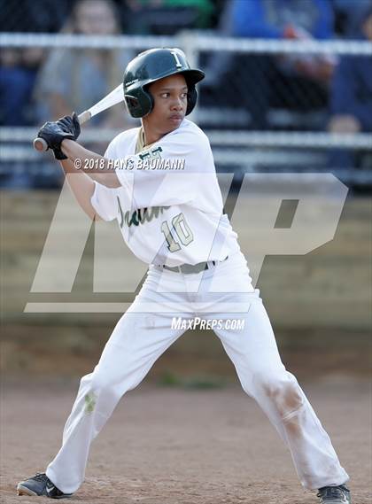 Thumbnail 3 in Battle Mountain @ Incline photogallery.