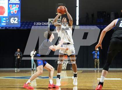 Thumbnail 2 in Westlake vs. Shoemaker (Cy-Hoops Invitational) photogallery.