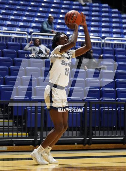 Thumbnail 1 in Westlake vs. Shoemaker (Cy-Hoops Invitational) photogallery.