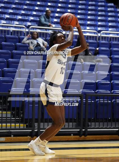 Thumbnail 3 in Westlake vs. Shoemaker (Cy-Hoops Invitational) photogallery.