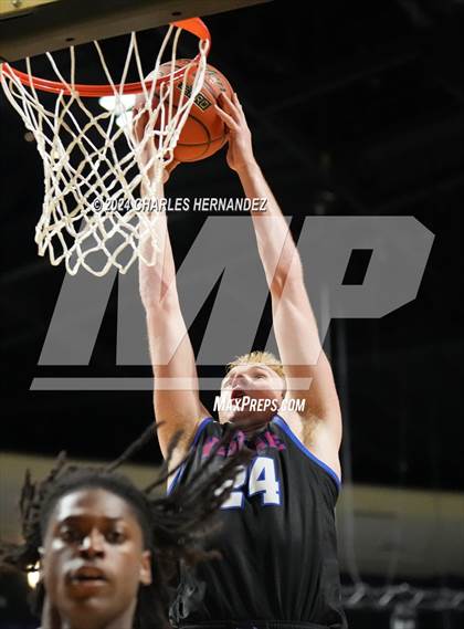 Thumbnail 2 in Westlake vs. Shoemaker (Cy-Hoops Invitational) photogallery.