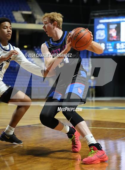 Thumbnail 2 in Westlake vs. Shoemaker (Cy-Hoops Invitational) photogallery.
