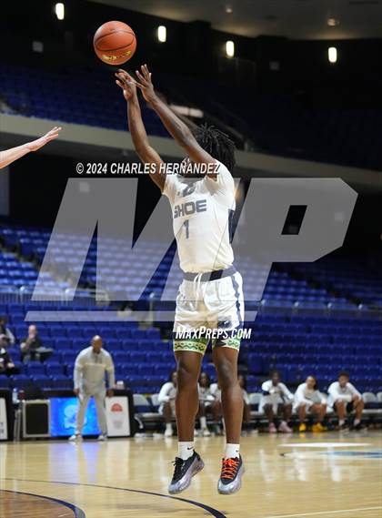 Thumbnail 2 in Westlake vs. Shoemaker (Cy-Hoops Invitational) photogallery.