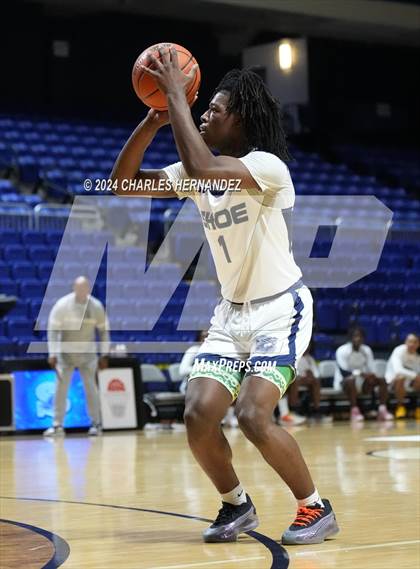 Thumbnail 2 in Westlake vs. Shoemaker (Cy-Hoops Invitational) photogallery.