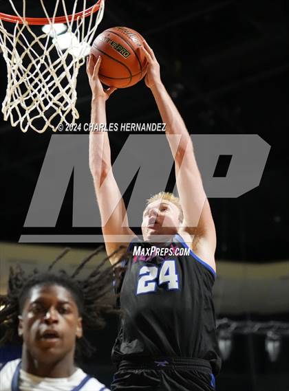 Thumbnail 1 in Westlake vs. Shoemaker (Cy-Hoops Invitational) photogallery.