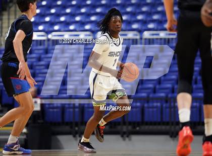 Thumbnail 3 in Westlake vs. Shoemaker (Cy-Hoops Invitational) photogallery.