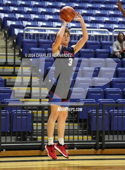Thumbnail 1 in Westlake vs. Shoemaker (Cy-Hoops Invitational) photogallery.