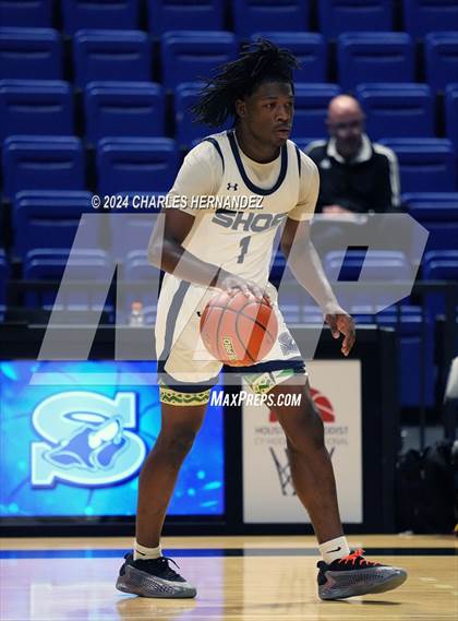 Thumbnail 1 in Westlake vs. Shoemaker (Cy-Hoops Invitational) photogallery.