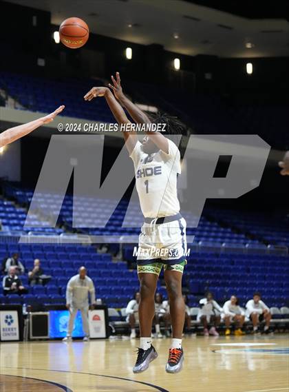 Thumbnail 3 in Westlake vs. Shoemaker (Cy-Hoops Invitational) photogallery.