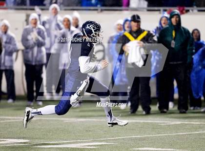 Thumbnail 2 in Russellville vs. Greenwood (AAA 6A Final) photogallery.