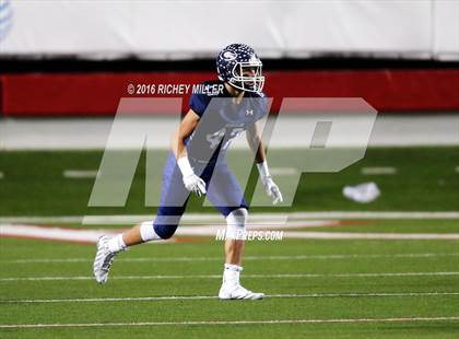 Thumbnail 3 in Russellville vs. Greenwood (AAA 6A Final) photogallery.