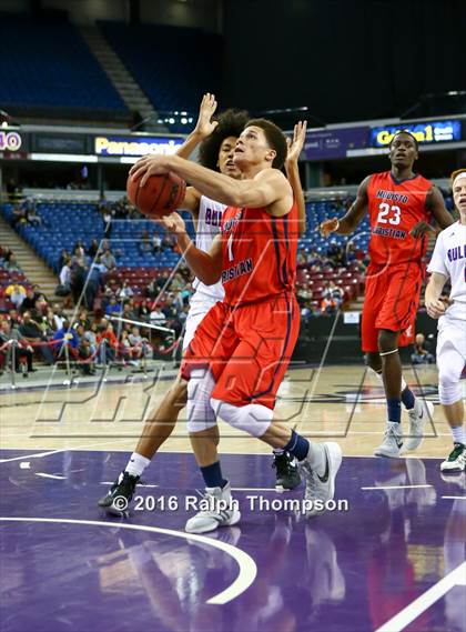 Thumbnail 1 in Folsom vs. Modesto Christian (CIF SJS D1 Final) photogallery.