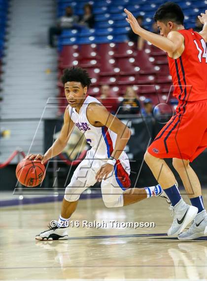 Thumbnail 1 in Folsom vs. Modesto Christian (CIF SJS D1 Final) photogallery.
