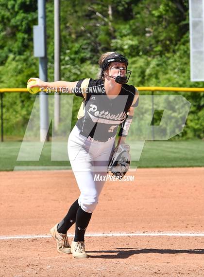 Thumbnail 2 in Morrilton vs. Pottsville (AAA 4A Semifinal) photogallery.