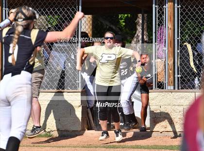 Thumbnail 3 in Morrilton vs. Pottsville (AAA 4A Semifinal) photogallery.