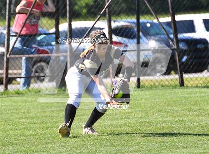 Thumbnail 1 in Morrilton vs. Pottsville (AAA 4A Semifinal) photogallery.