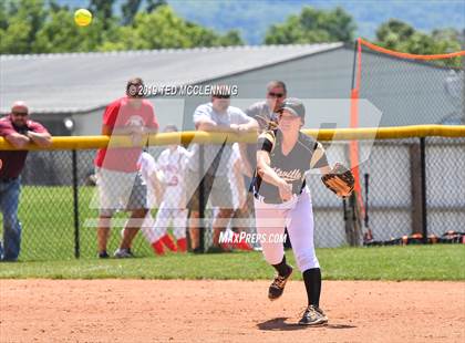 Thumbnail 2 in Morrilton vs. Pottsville (AAA 4A Semifinal) photogallery.
