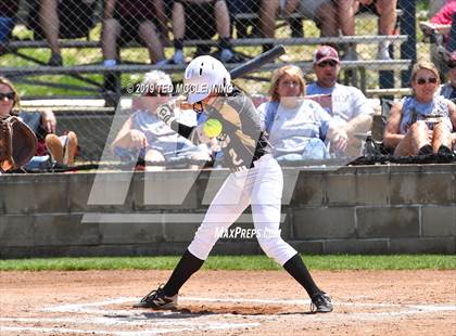 Thumbnail 1 in Morrilton vs. Pottsville (AAA 4A Semifinal) photogallery.
