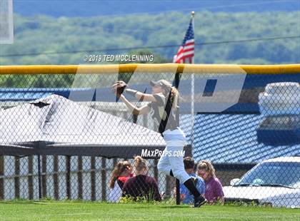 Thumbnail 2 in Morrilton vs. Pottsville (AAA 4A Semifinal) photogallery.