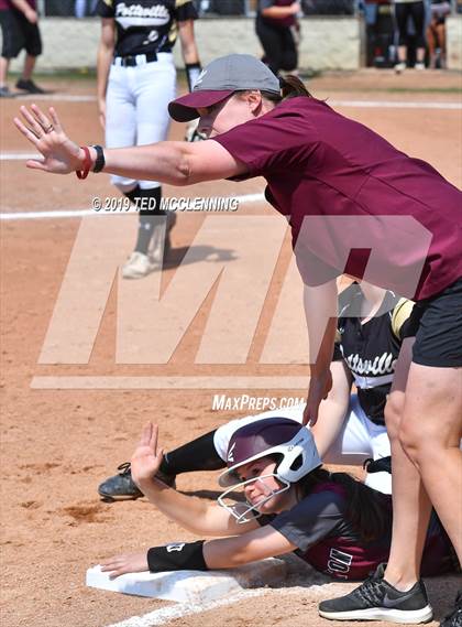 Thumbnail 1 in Morrilton vs. Pottsville (AAA 4A Semifinal) photogallery.