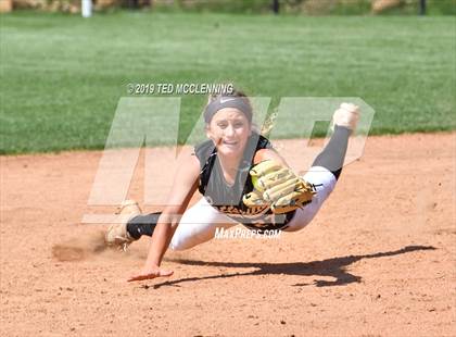 Thumbnail 2 in Morrilton vs. Pottsville (AAA 4A Semifinal) photogallery.