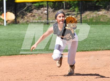 Thumbnail 3 in Morrilton vs. Pottsville (AAA 4A Semifinal) photogallery.