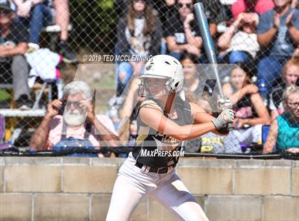 Thumbnail 3 in Morrilton vs. Pottsville (AAA 4A Semifinal) photogallery.