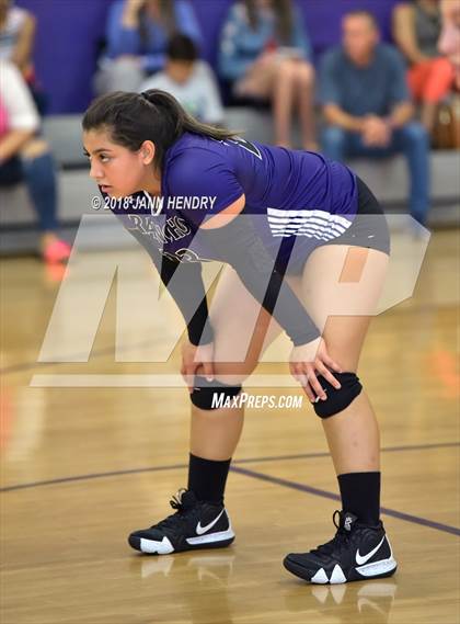 Thumbnail 2 in Rancho Cucamonga vs. Redondo Union (Durango Fall Classic) photogallery.