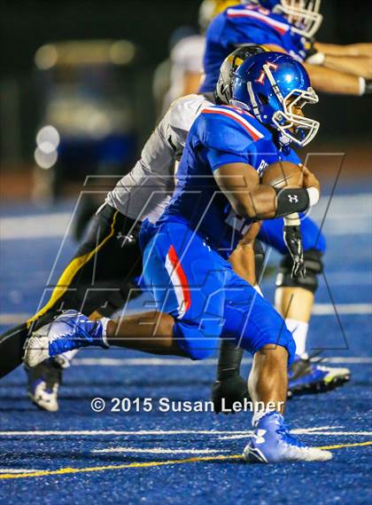 Thumbnail 1 in Del Oro @ Folsom photogallery.