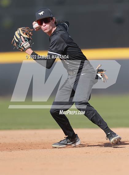 Thumbnail 1 in   Sierra Canyon @ Crespi photogallery.