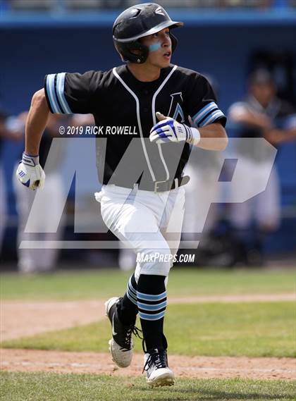 Thumbnail 2 in Arroyo vs. Marshall (CIF SS D7 Final) photogallery.