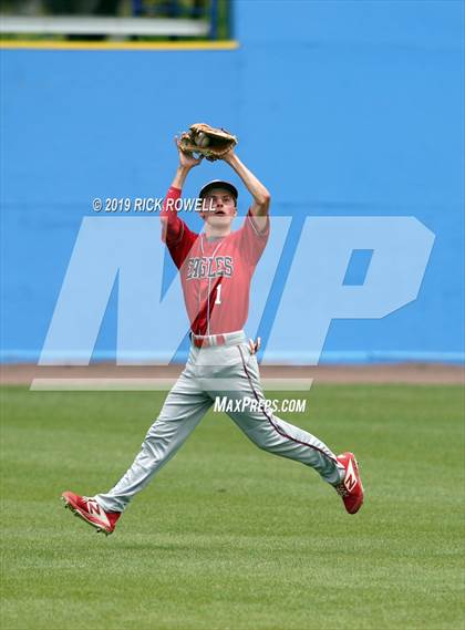 Thumbnail 3 in Arroyo vs. Marshall (CIF SS D7 Final) photogallery.
