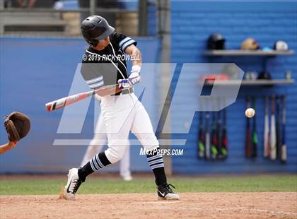 Thumbnail 2 in Arroyo vs. Marshall (CIF SS D7 Final) photogallery.