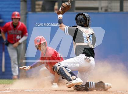 Thumbnail 2 in Arroyo vs. Marshall (CIF SS D7 Final) photogallery.