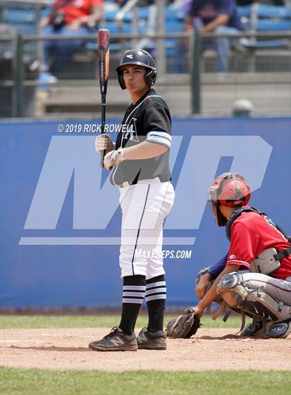 Thumbnail 1 in Arroyo vs. Marshall (CIF SS D7 Final) photogallery.