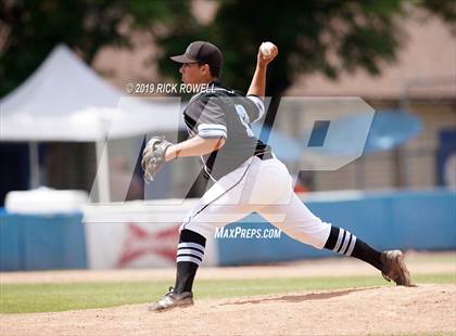 Thumbnail 3 in Arroyo vs. Marshall (CIF SS D7 Final) photogallery.