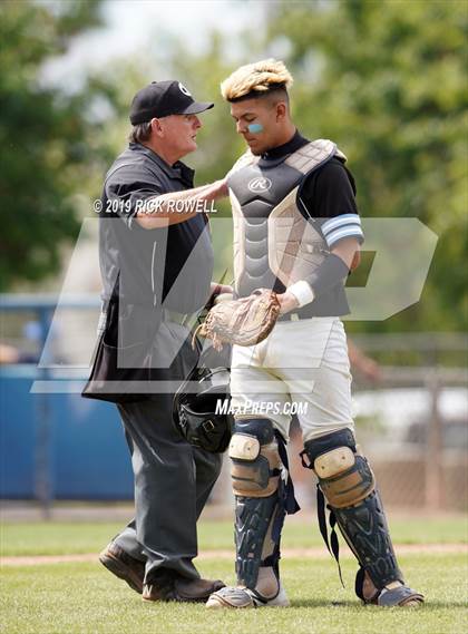 Thumbnail 1 in Arroyo vs. Marshall (CIF SS D7 Final) photogallery.