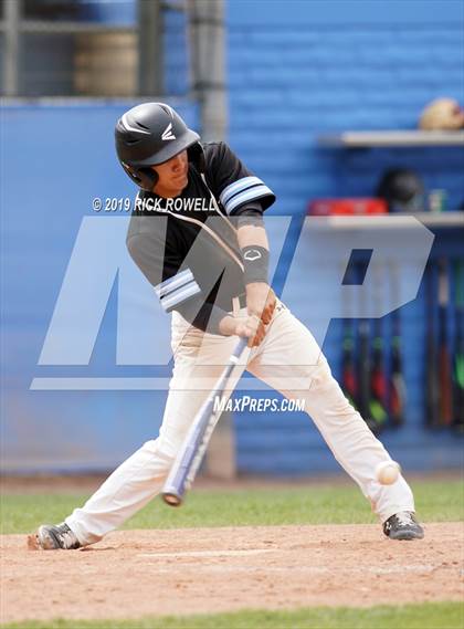 Thumbnail 3 in Arroyo vs. Marshall (CIF SS D7 Final) photogallery.