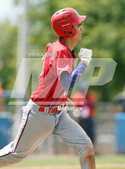Thumbnail 2 in Arroyo vs. Marshall (CIF SS D7 Final) photogallery.