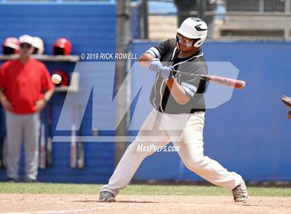 Thumbnail 3 in Arroyo vs. Marshall (CIF SS D7 Final) photogallery.
