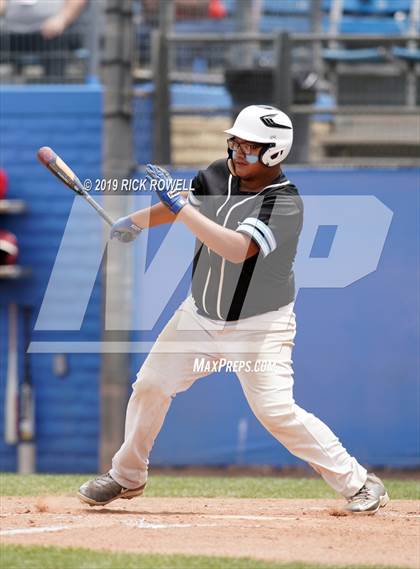 Thumbnail 1 in Arroyo vs. Marshall (CIF SS D7 Final) photogallery.