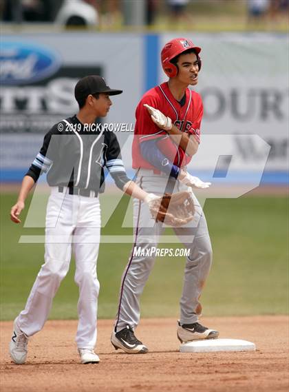 Thumbnail 2 in Arroyo vs. Marshall (CIF SS D7 Final) photogallery.