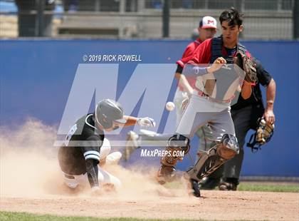 Thumbnail 1 in Arroyo vs. Marshall (CIF SS D7 Final) photogallery.