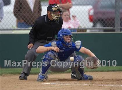 Thumbnail 2 in El Dorado vs. Sonora (CIF SJS D4 Playoffs) photogallery.