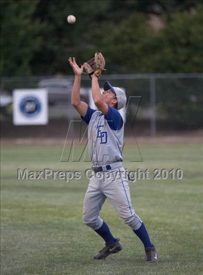 Thumbnail 1 in El Dorado vs. Sonora (CIF SJS D4 Playoffs) photogallery.