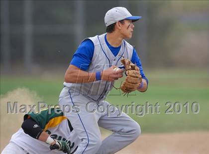 Thumbnail 3 in El Dorado vs. Sonora (CIF SJS D4 Playoffs) photogallery.