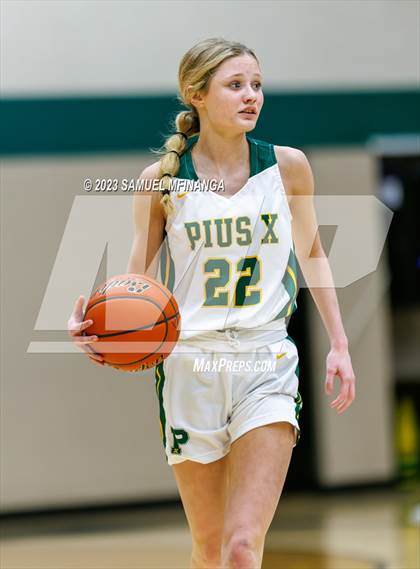 Thumbnail 3 in Lincoln Southwest @ Pius X photogallery.
